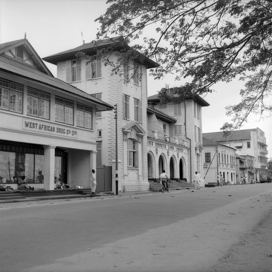 Gillian Hopwood, Elder Dempster Offices, Marina, 1954