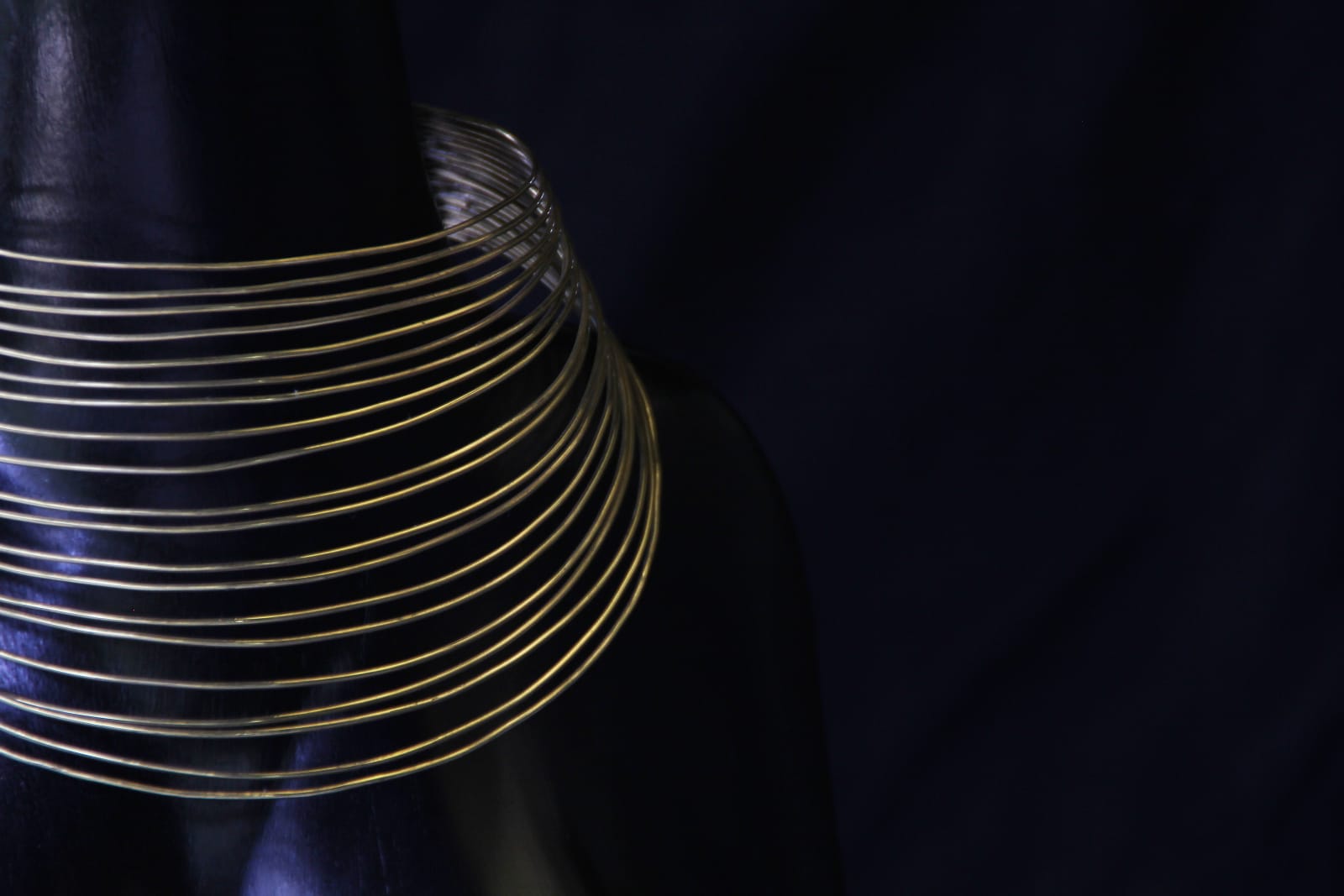 Karin Troy, Hold Your Head High (limited edition), 2016