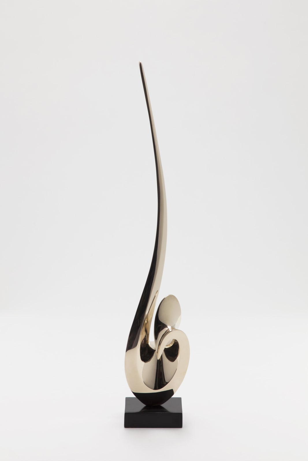 Hugh Chapman, Unfurling