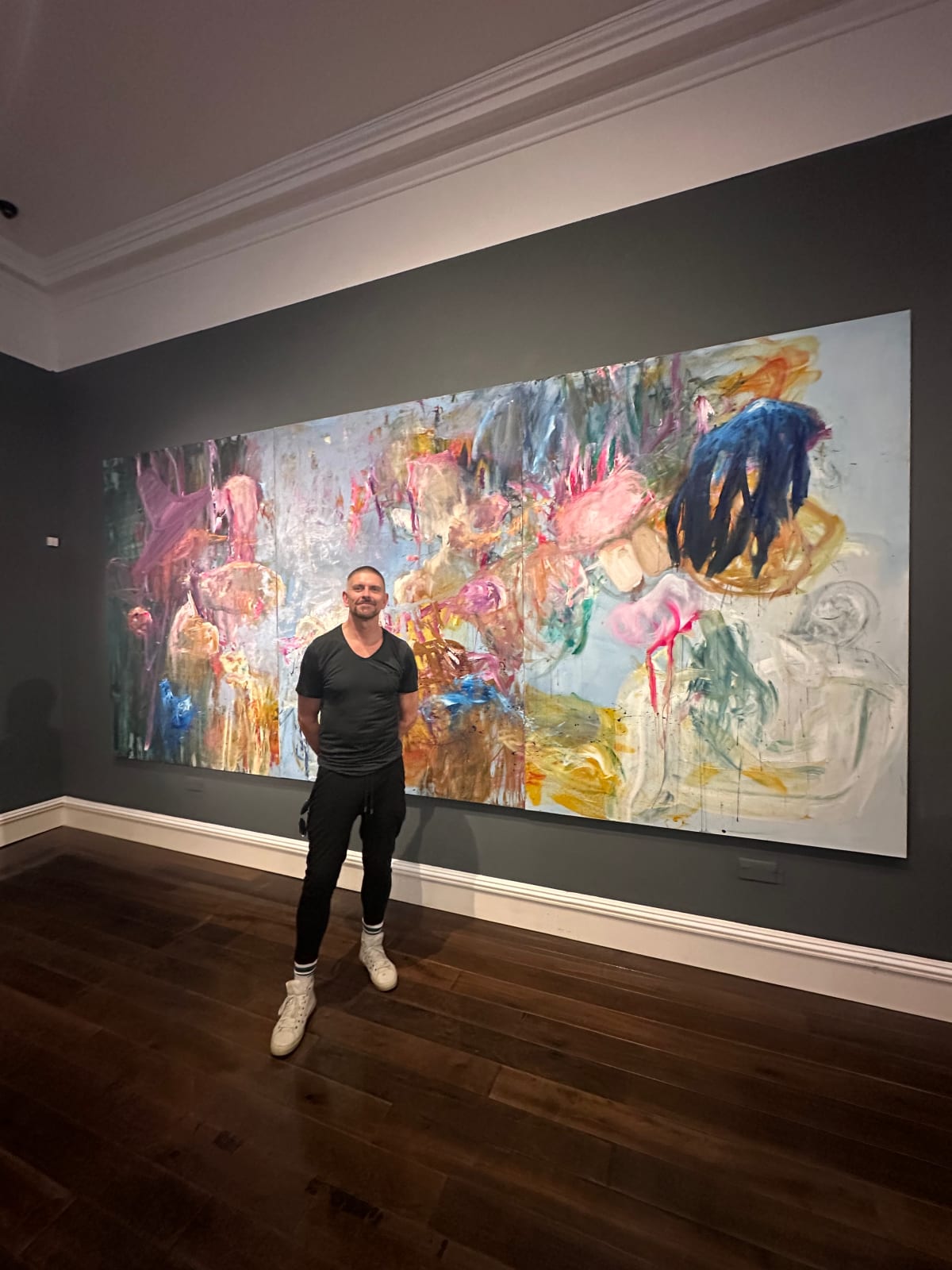 Ian Rayer-Smith, Giggles and Gimmicks, 2025