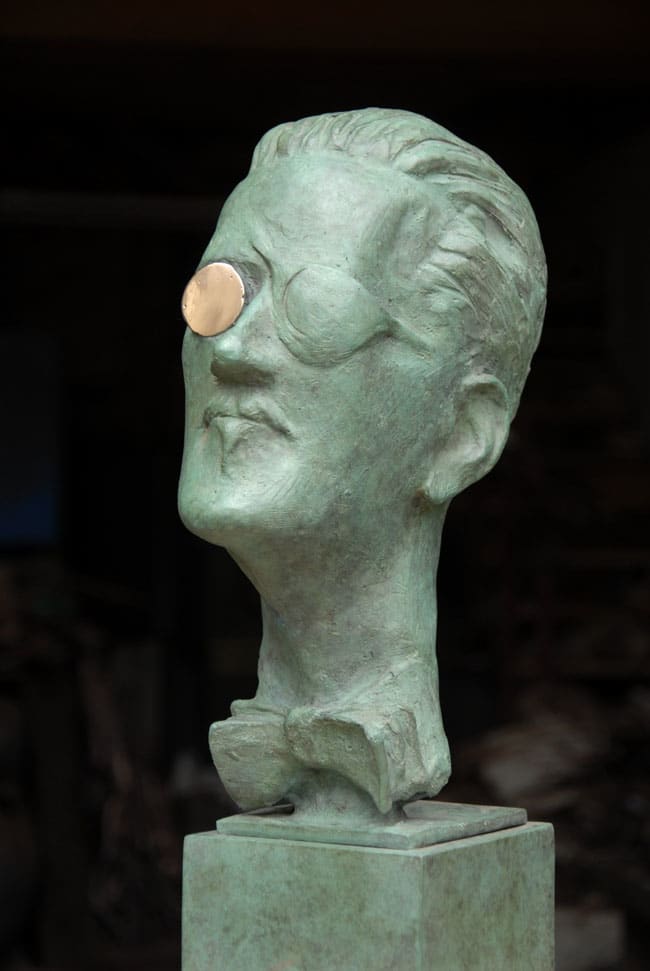 Eamon O'Doherty, Head of James Joyce