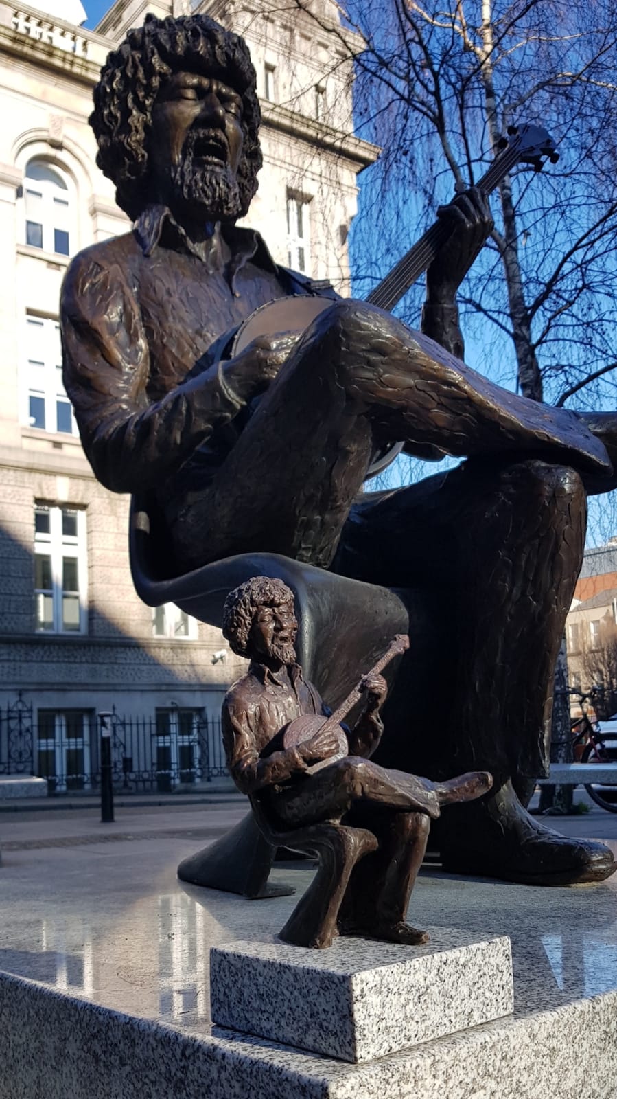 John Coll, Luke Kelly Maquette