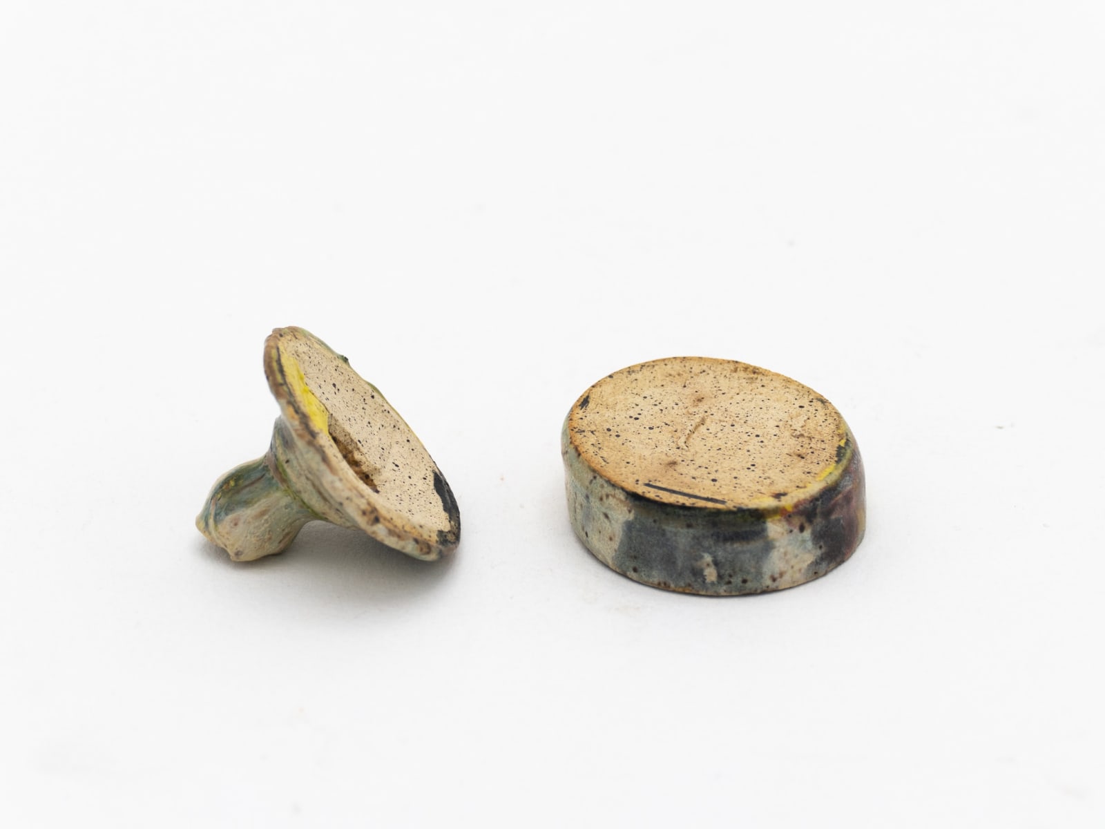 Kevin McNamee-Tweed, Tiny container with Lid:Spout, 2023