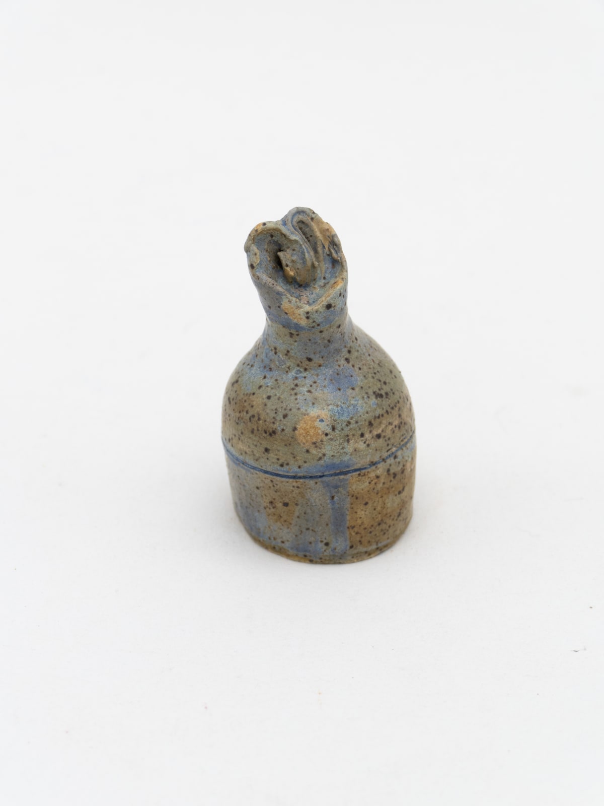 Kevin McNamee-Tweed, Undu (Tiny Vase), 2023