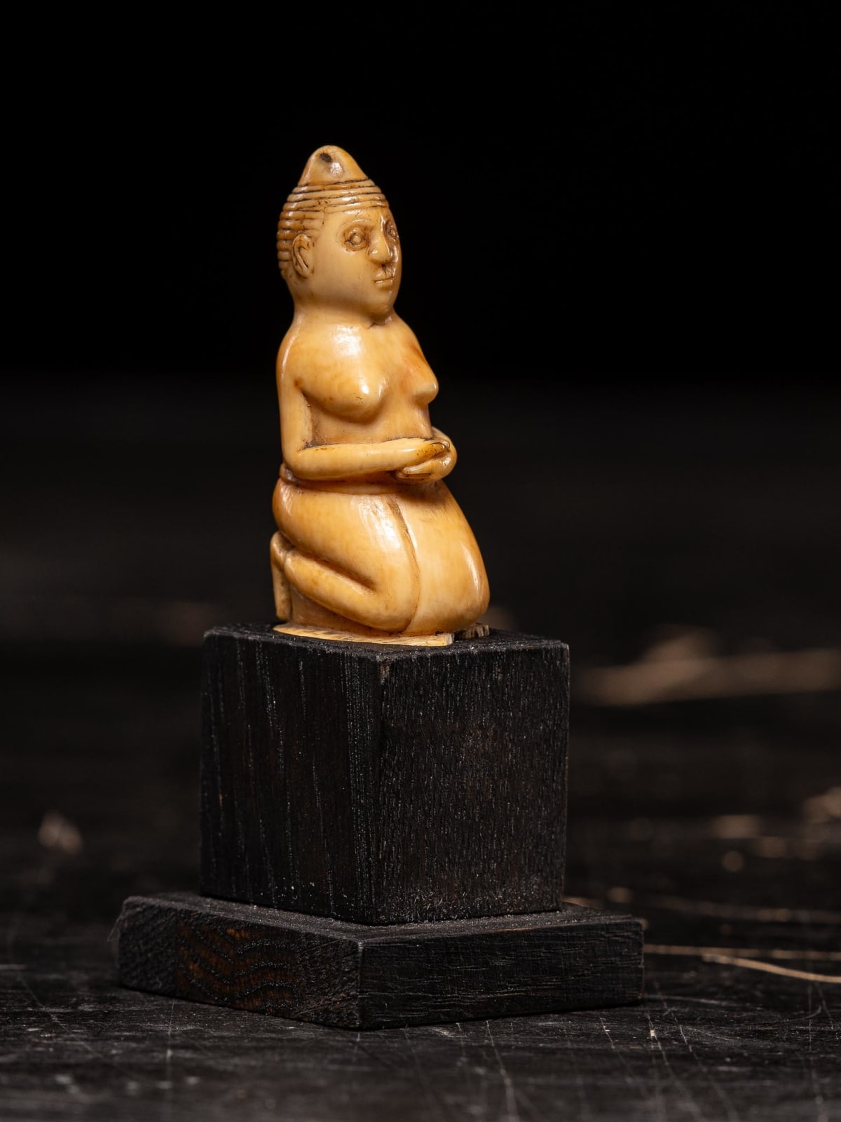 Female kneeled figure carved by the Kongo people of the Loango Region, DRC, 19-20th Century