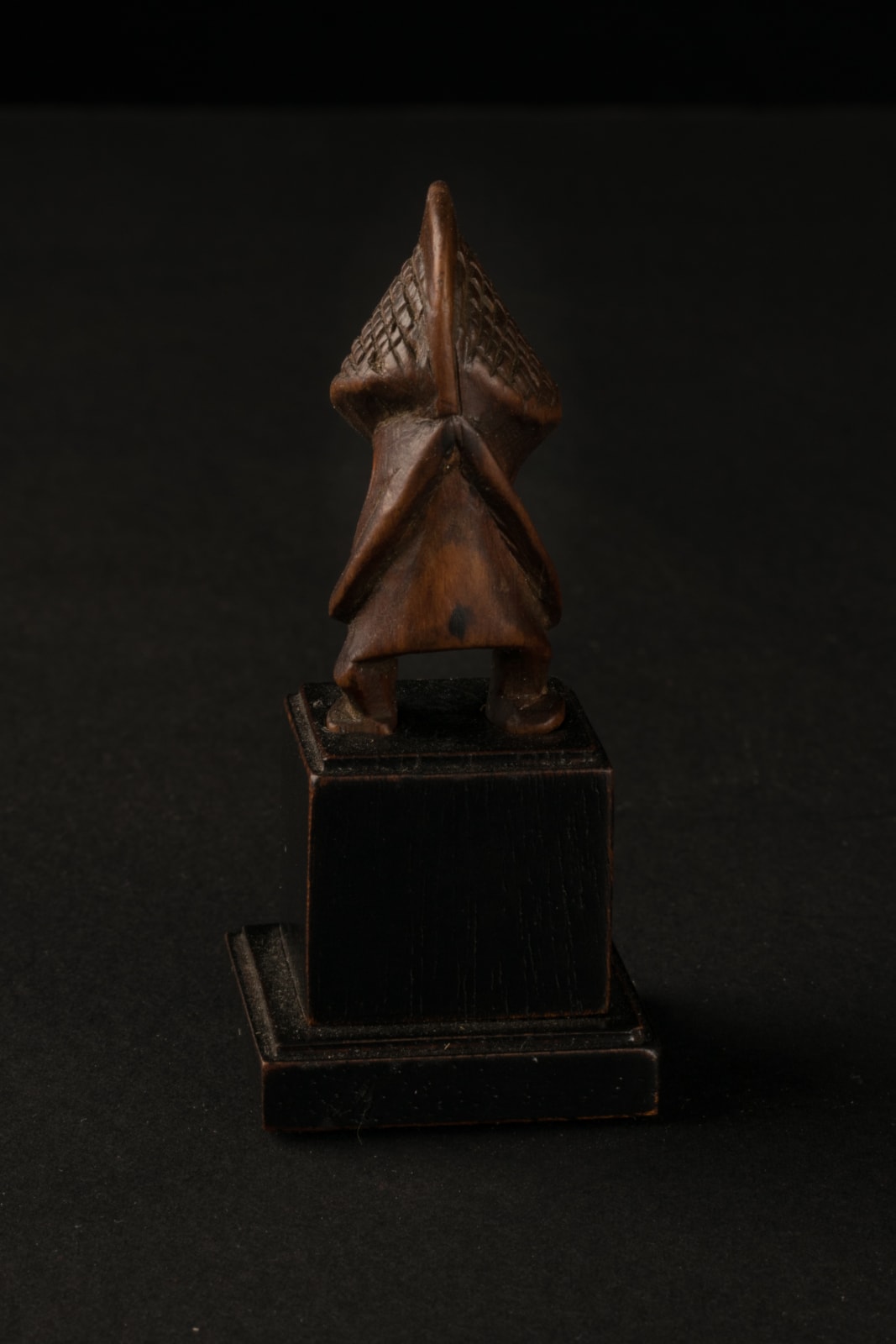 Hungaan Wooden Pendant, DRC, 1st half 20th Century