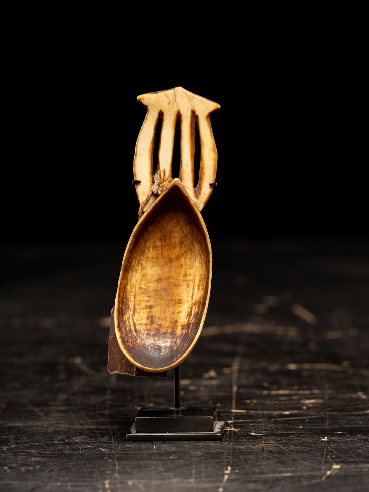 Boa ceremonial ivory Spoon, 1st half 20th C