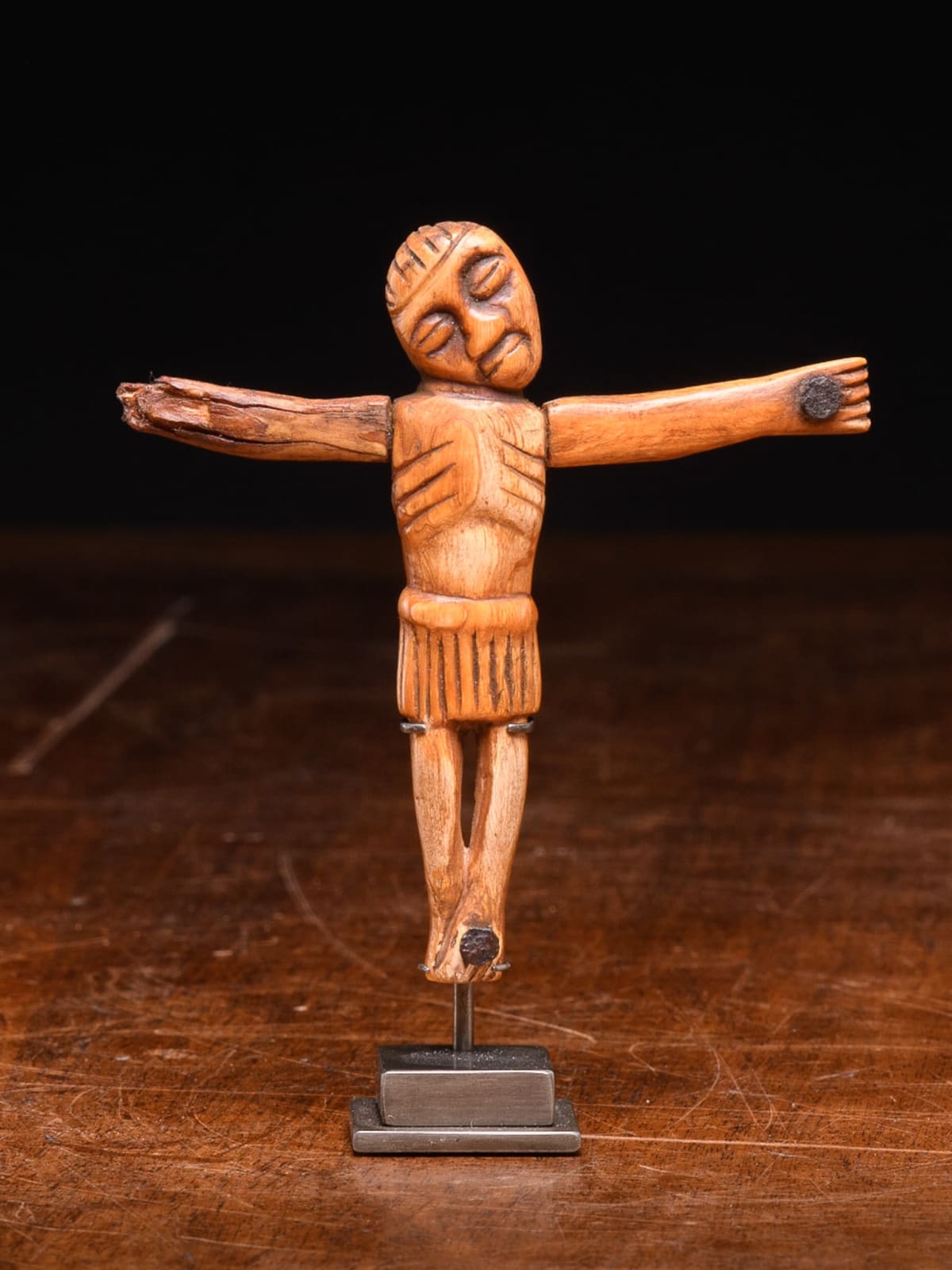 Bakongo Christian crucifix 'Nkangi Kiditu' made of ivory, DRC, 19th Century or earlier