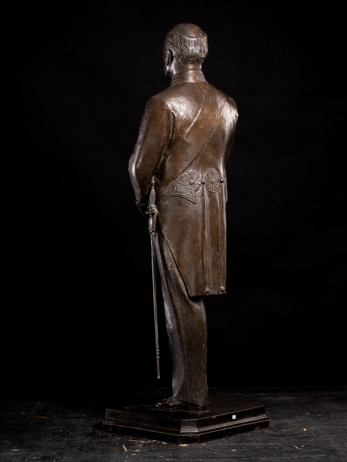 Sir Frederick Lugard-Colonial administrator Nigeria. Bronze by Herbert Cawood 1938, 20th Century