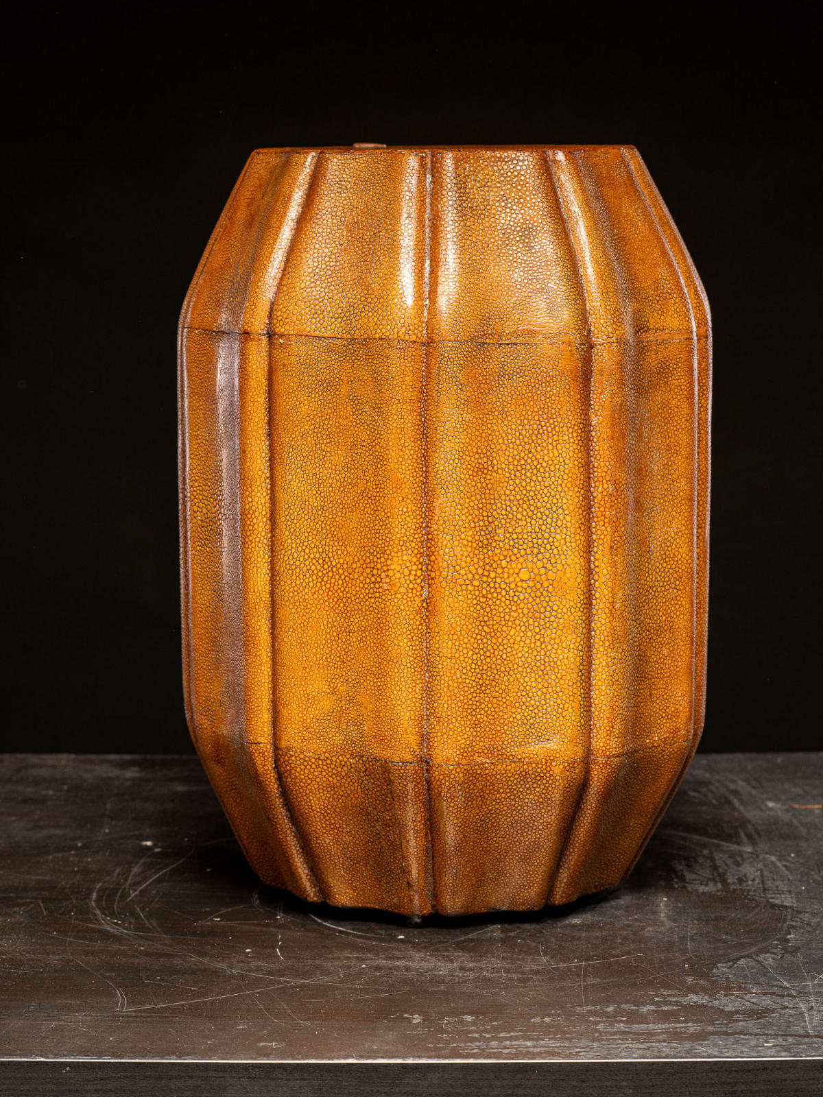 Japanese style antique Stool or Sidetable covered in Shagreen /Galuchat, 19th C
