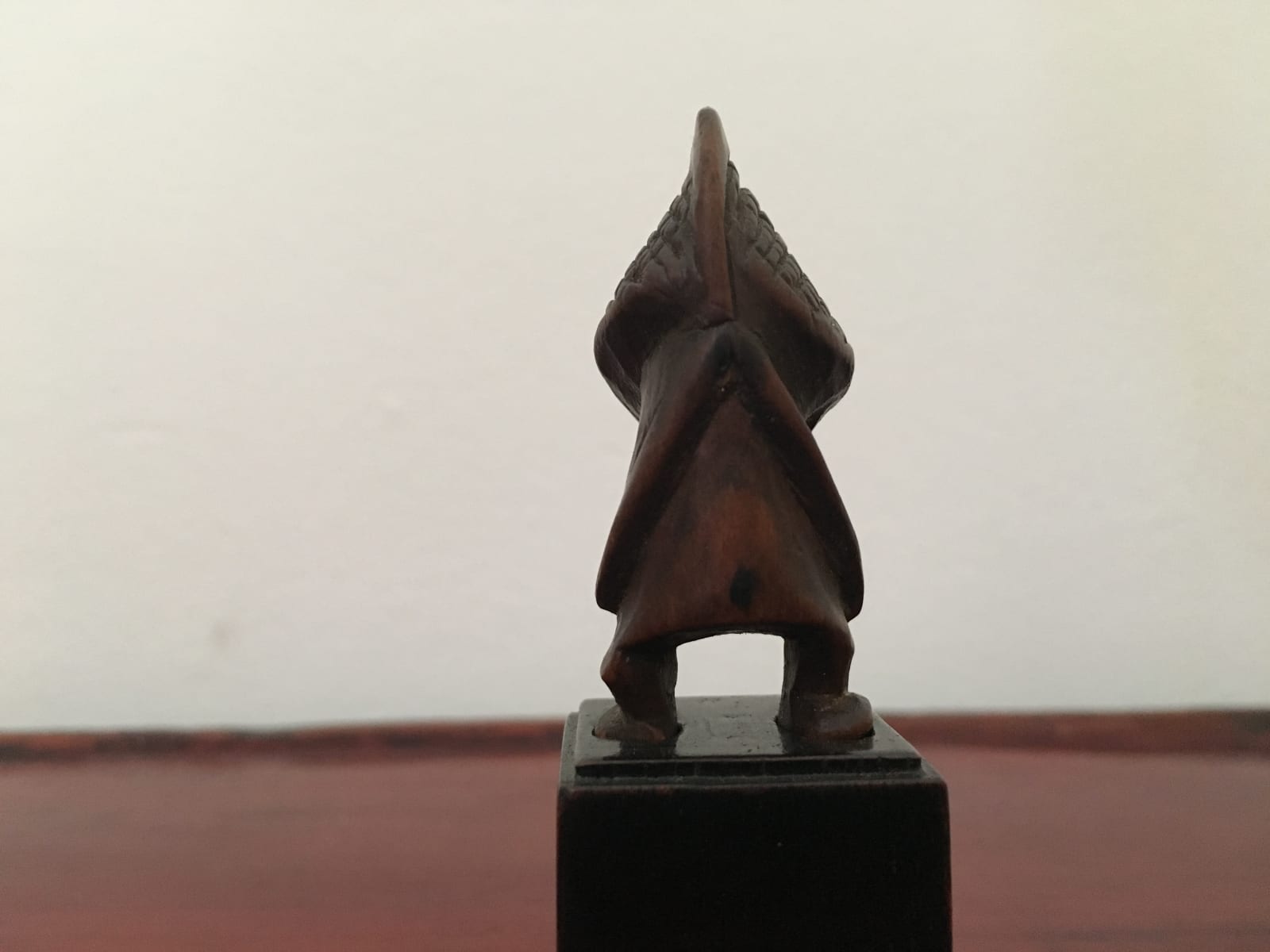 Hungaan Wooden Pendant, DRC, 1st half 20th Century