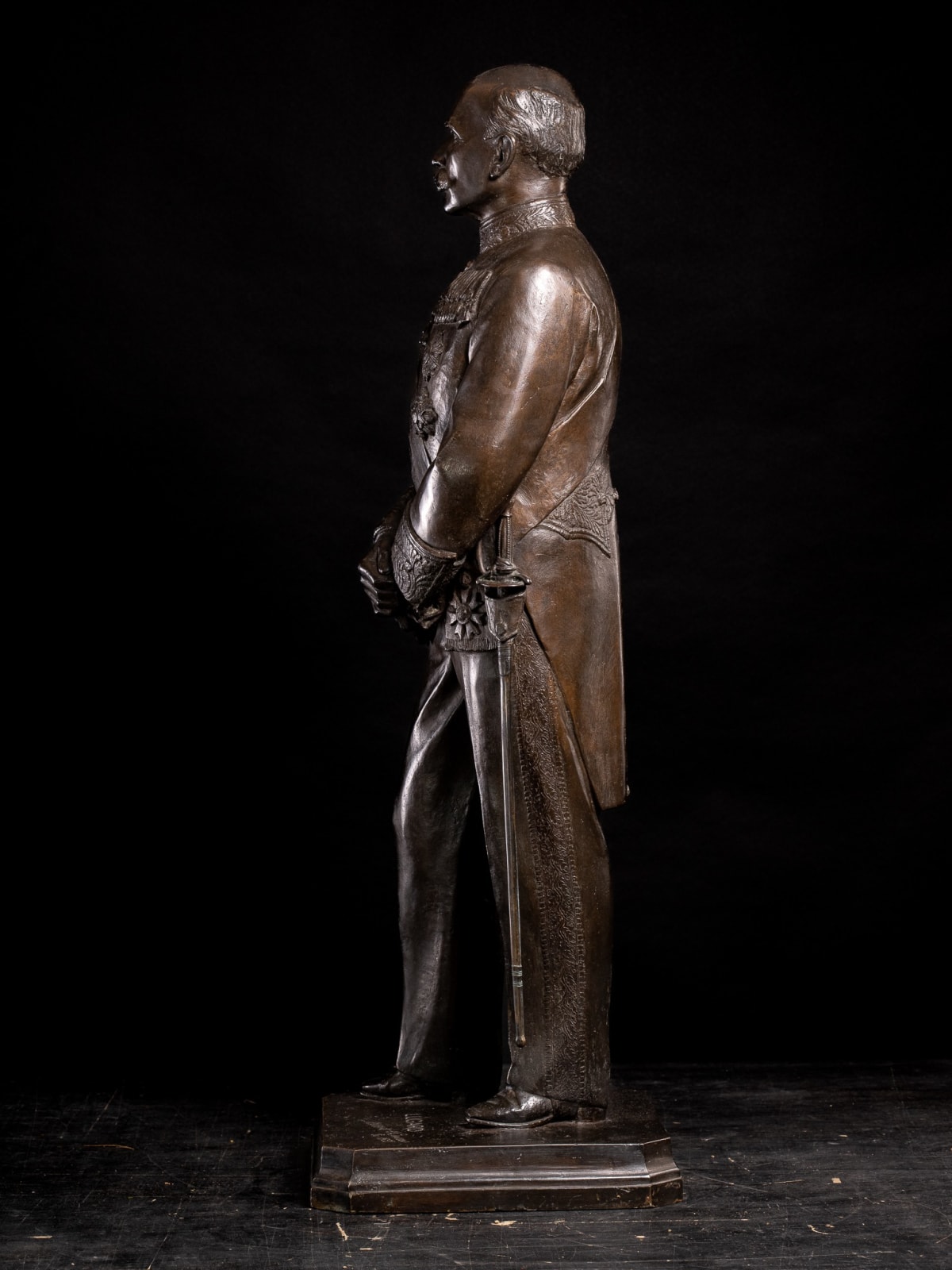 Sir Frederick Lugard-Colonial administrator Nigeria. Bronze by Herbert Cawood 1938, 20th Century