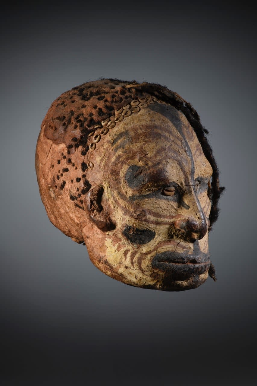 An important overmodeled head collected in the village of Kaningra/ Kaningira before 1914, Iatmul People, Middle Sepik, Papua-New-Guinea., 1st half 20th C