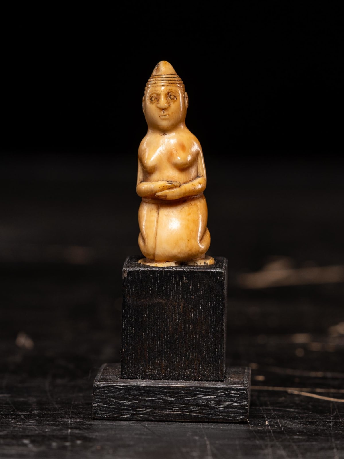 Female kneeled figure carved by the Kongo people of the Loango Region, DRC, 19-20th Century