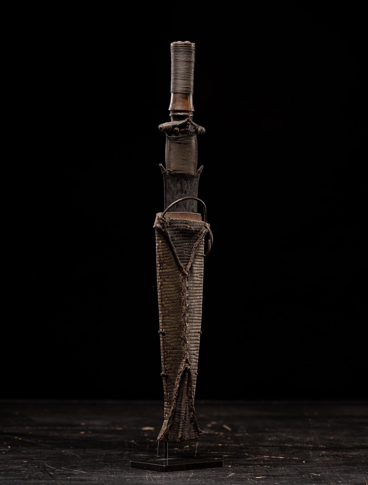 Fang Short Sword with wood and snakeskin Sheath, Gabon, 1st half 20th Century