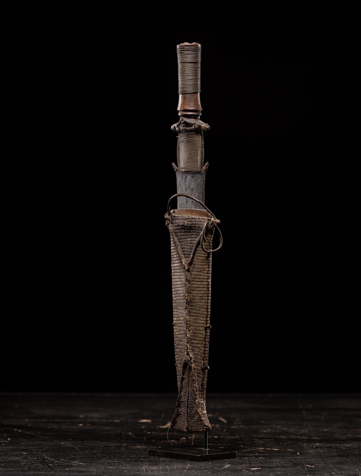 Fang Short Sword with wood and snakeskin Sheath, Gabon, 1st half 20th Century