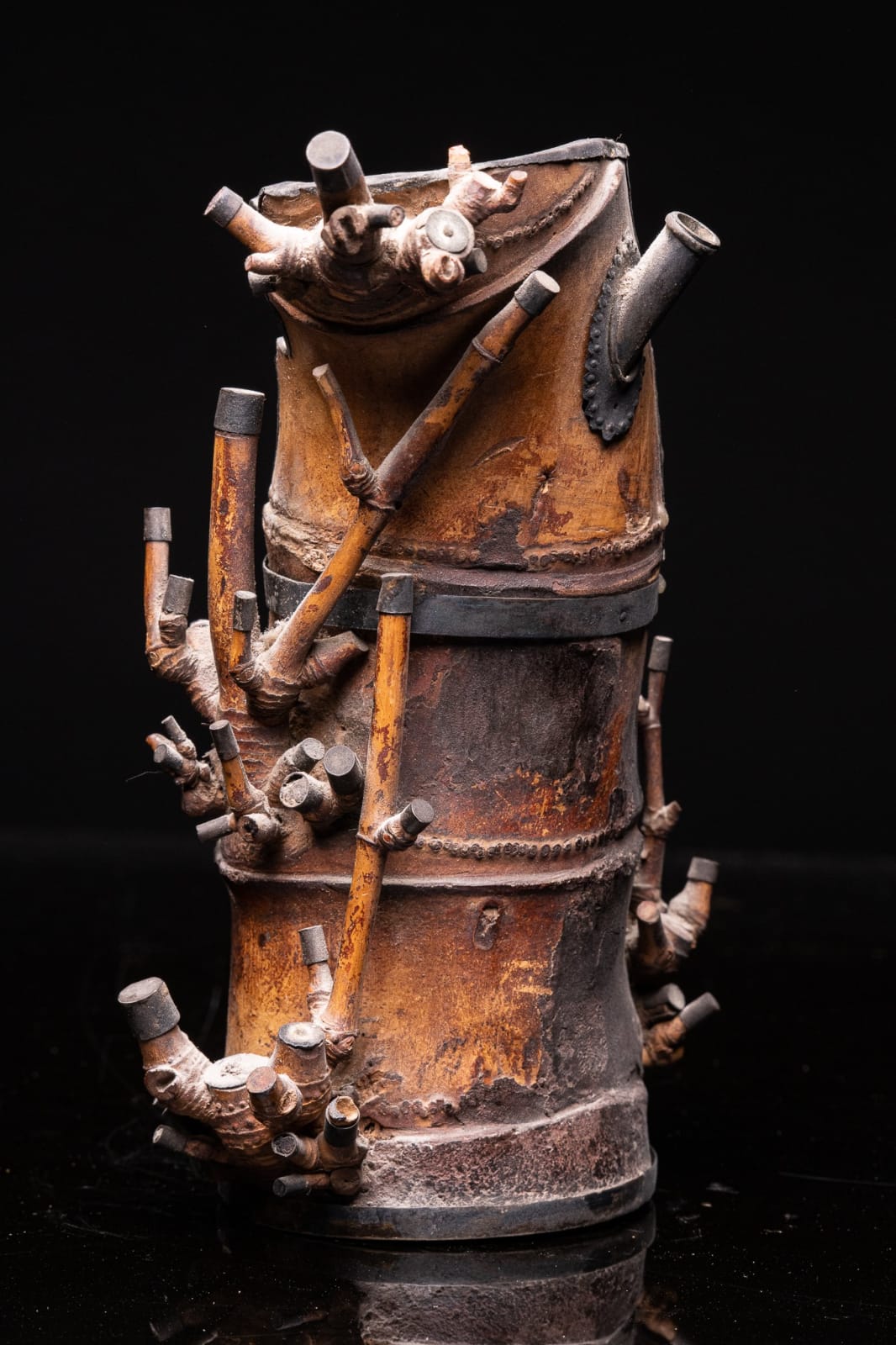 Very Rare and Old Chinese Tubular Table Water Pipe, Made from the Root of a Bamboo. The Ends of the Rootlets are finished with silver., 19th Century