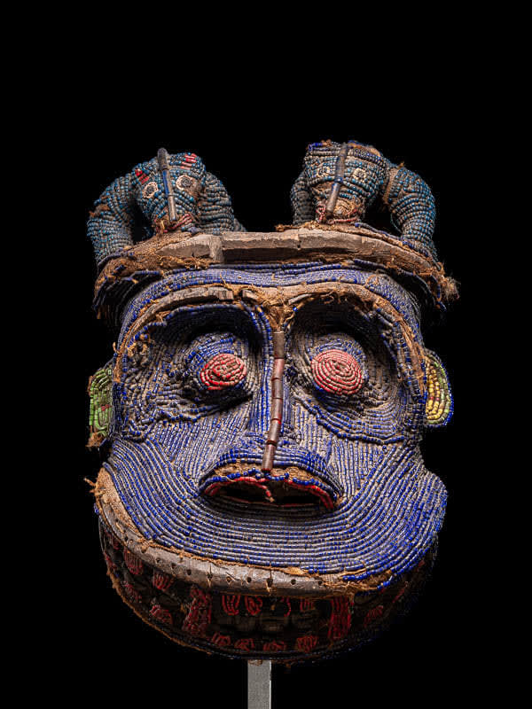 Kekum Njang mask representing the King (Fon), in the form of a gorilla, Kom People, Cameroon, 1st half 20th C