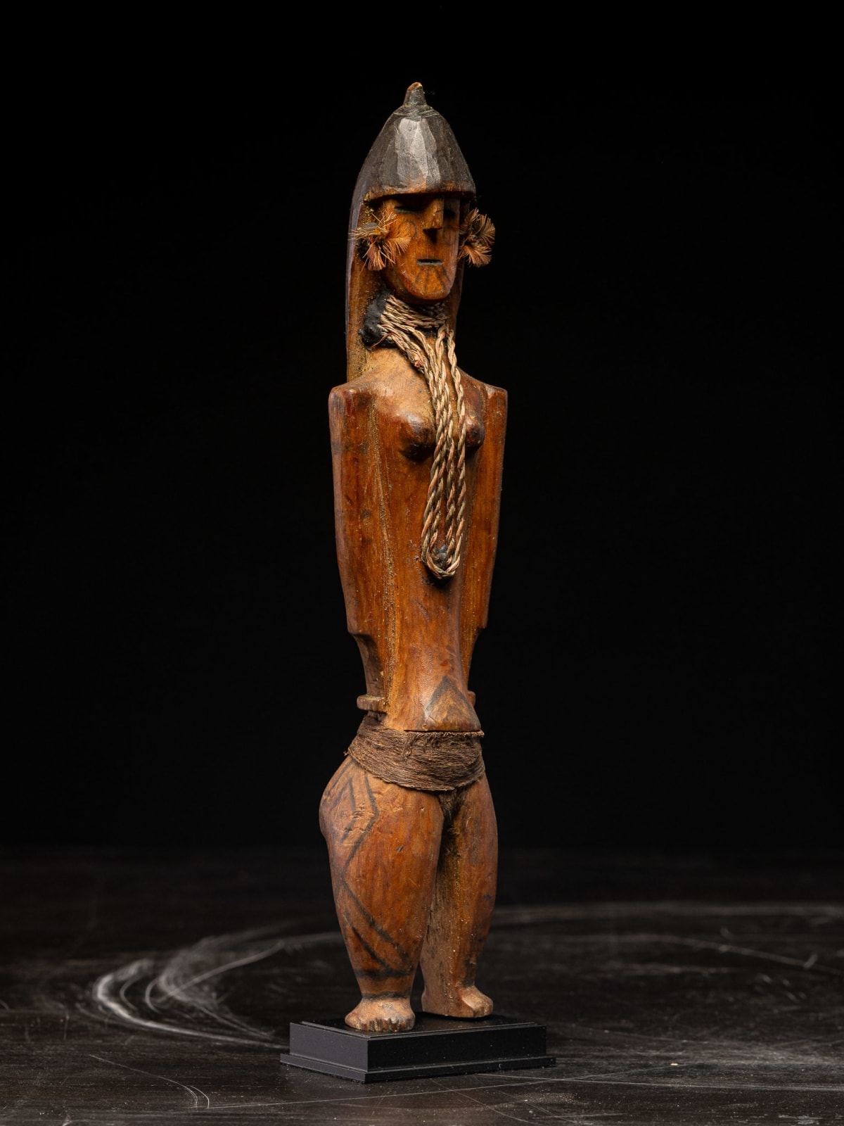 Rare wooden Ceremonial Karaja doll with two distinctive circles on the face, Mato Grosso, Brazil, 20th C