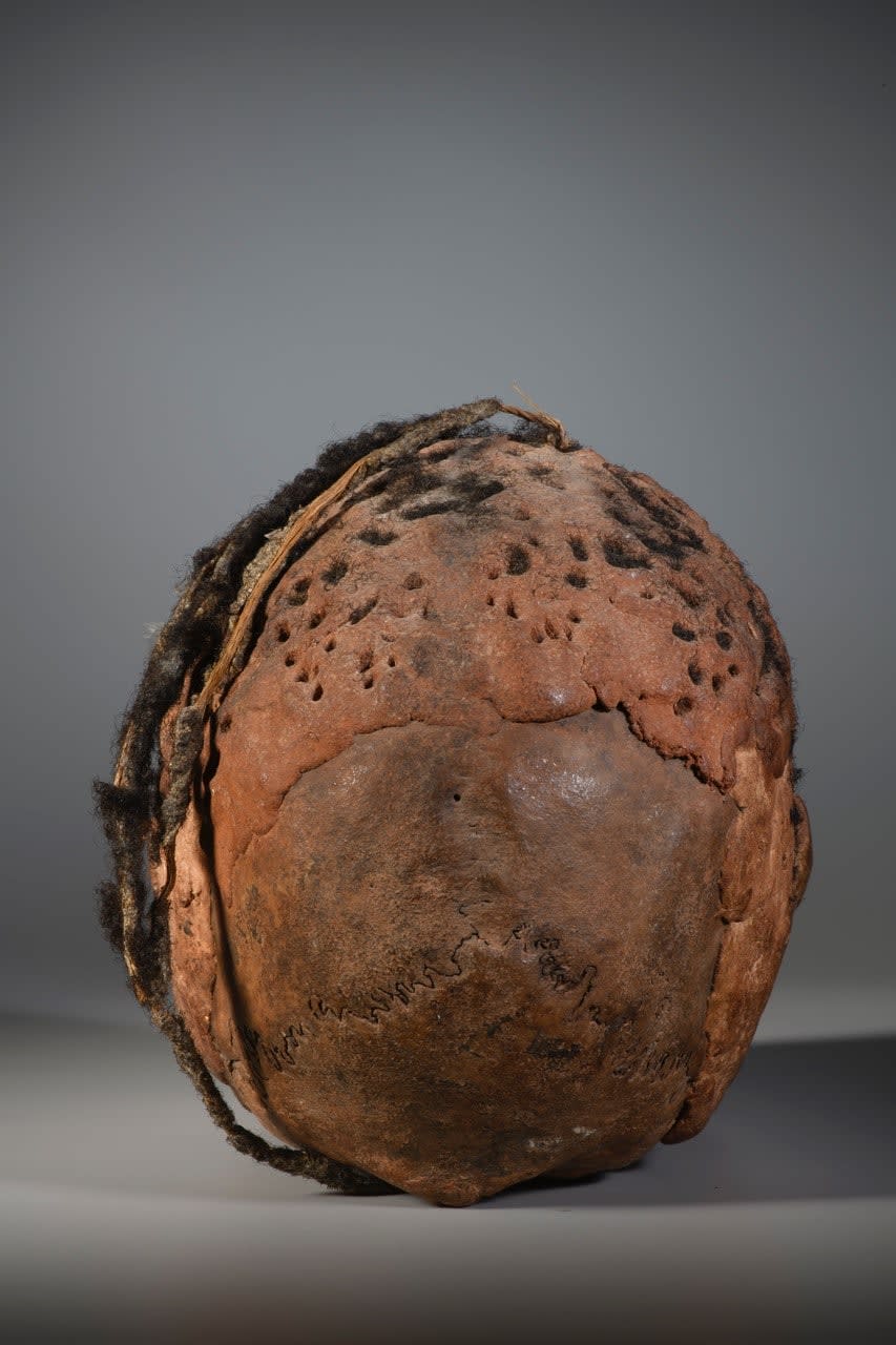 An important overmodeled head collected in the village of Kaningra/ Kaningira before 1914, Iatmul People, Middle Sepik, Papua-New-Guinea., 1st half 20th C
