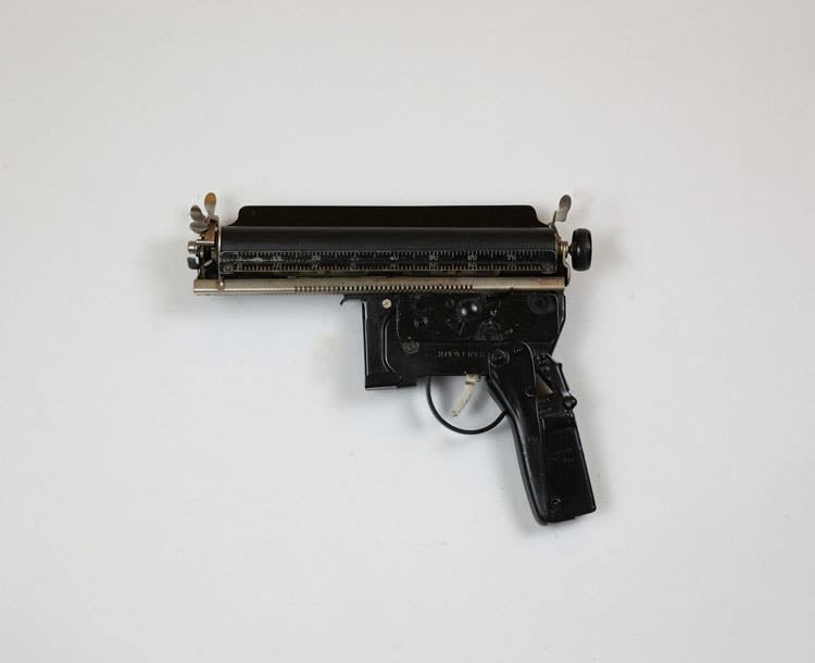 gun sculpture by Ravi Zupa