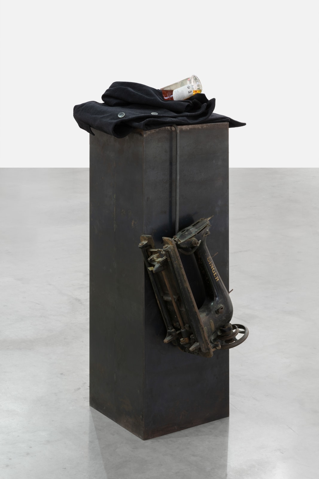 Jannis Kounellis (Small Works), Untitled, 2009