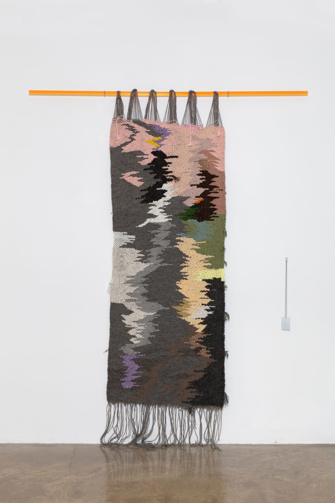 Ann Cathrin November Høibo, Soft i kjeven, 2023