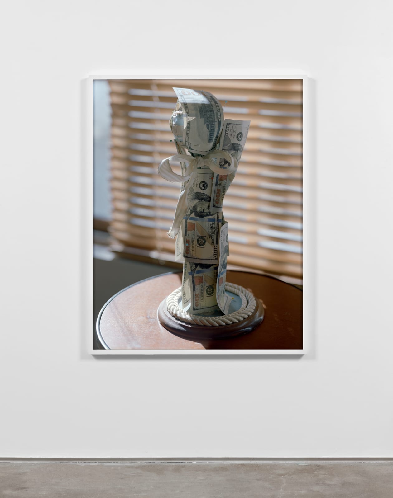 Torbjørn Rødland, Shame Pole, 2019