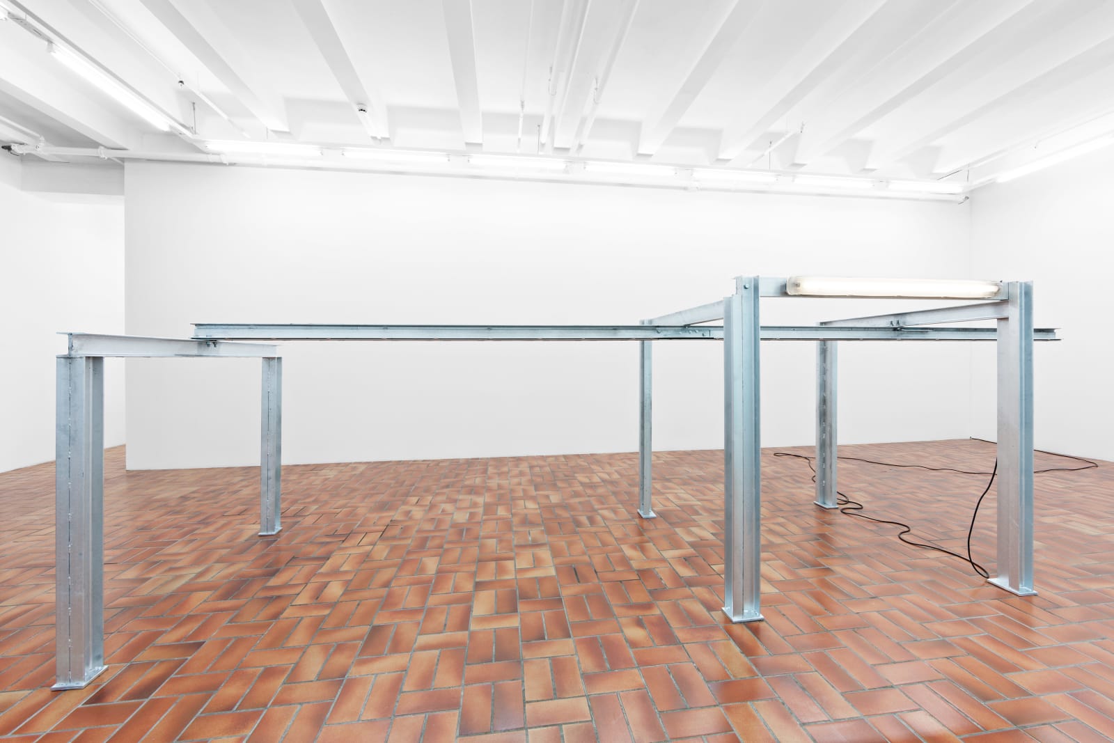 Oscar Tuazon, It Works, 2014