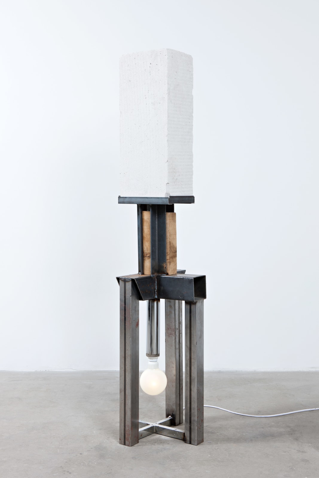 Oscar Tuazon, White Thing, 2013