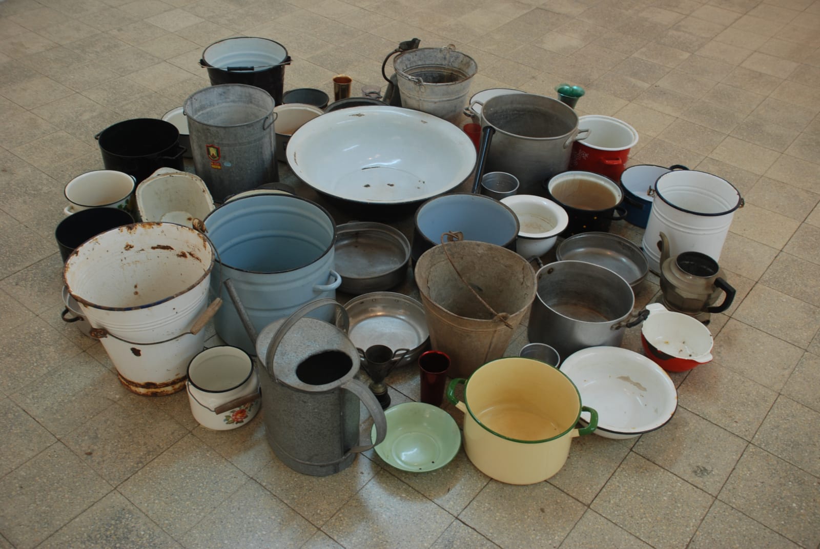 Noa Yekutieli, To Carry the missing moments of our history, 2013