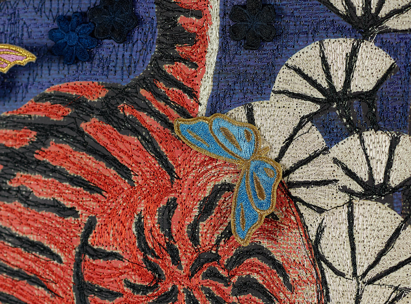 Gucci Tiger Frolic
