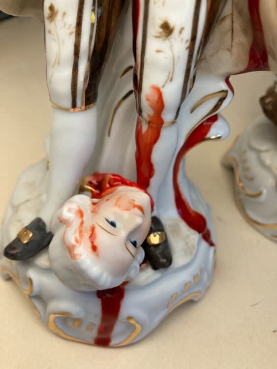 Haus of Lucy, Off with His Head!, 2025