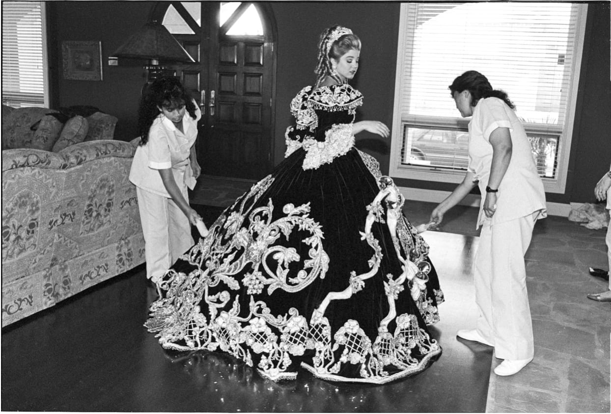 Laura Wilson, Debutante and Her Maids, 1994