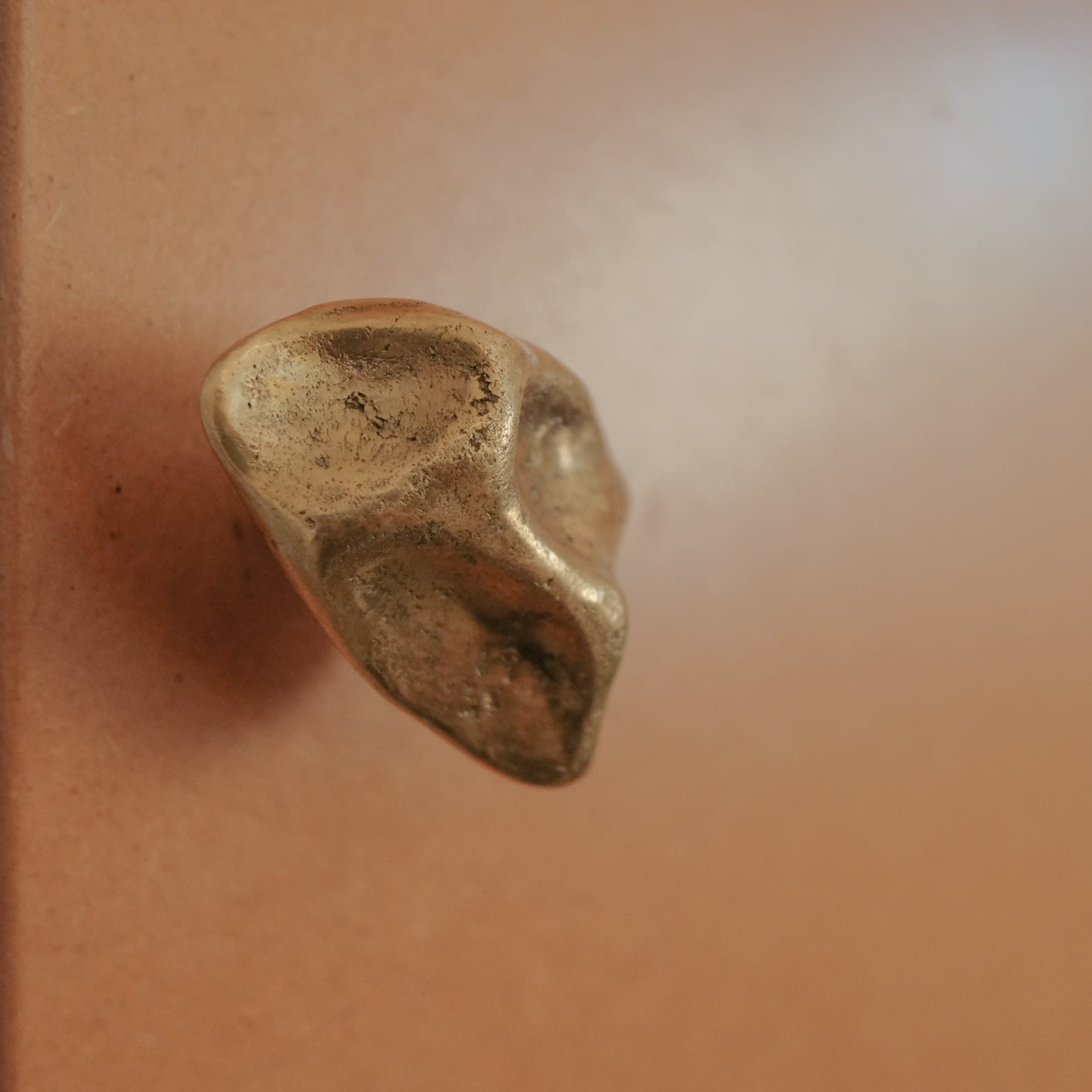 Eva Anna Gulacsi, Chunky Pinch Large Knob/Hook