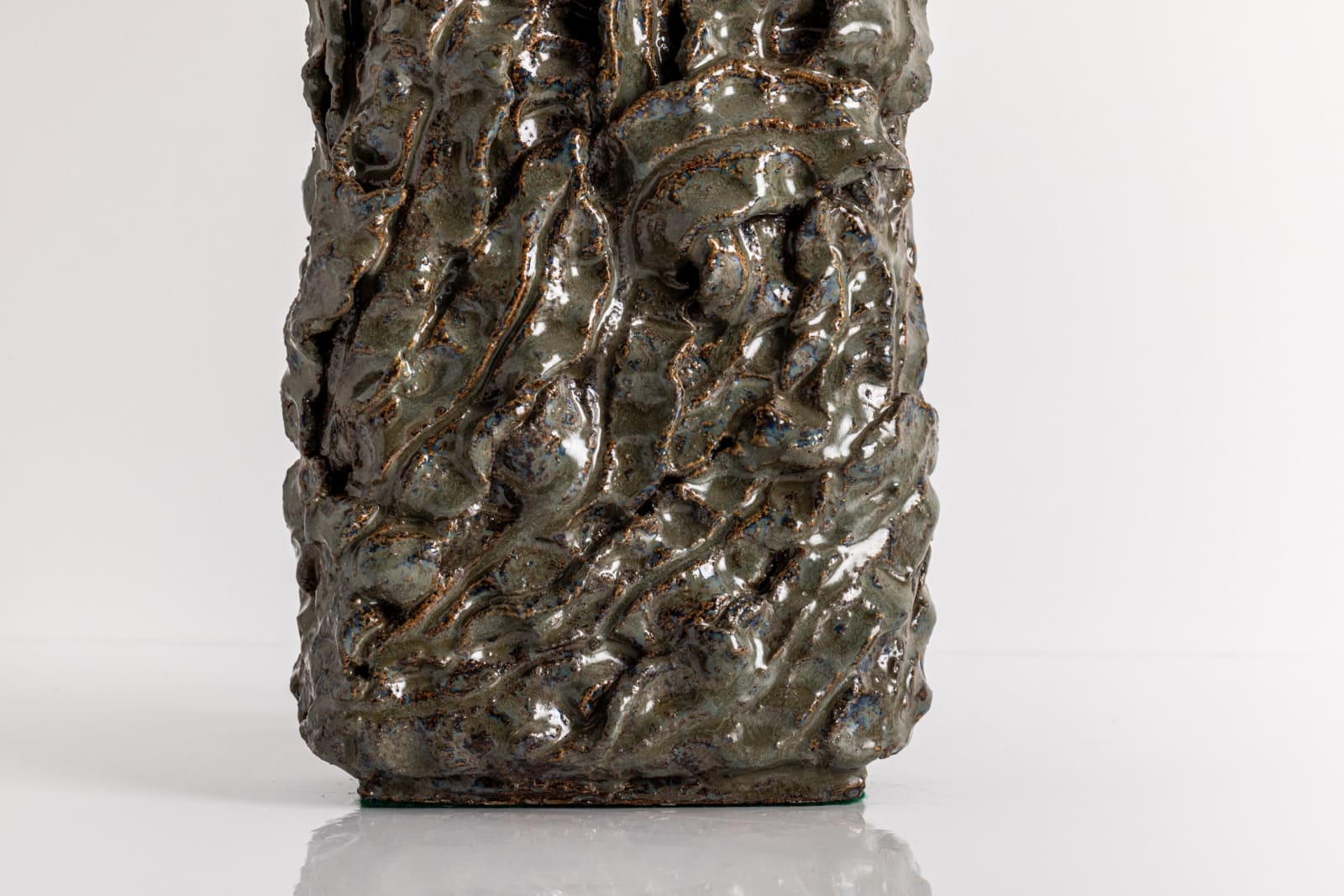 Elizabeth Blake, Pair of Delessia Lamps