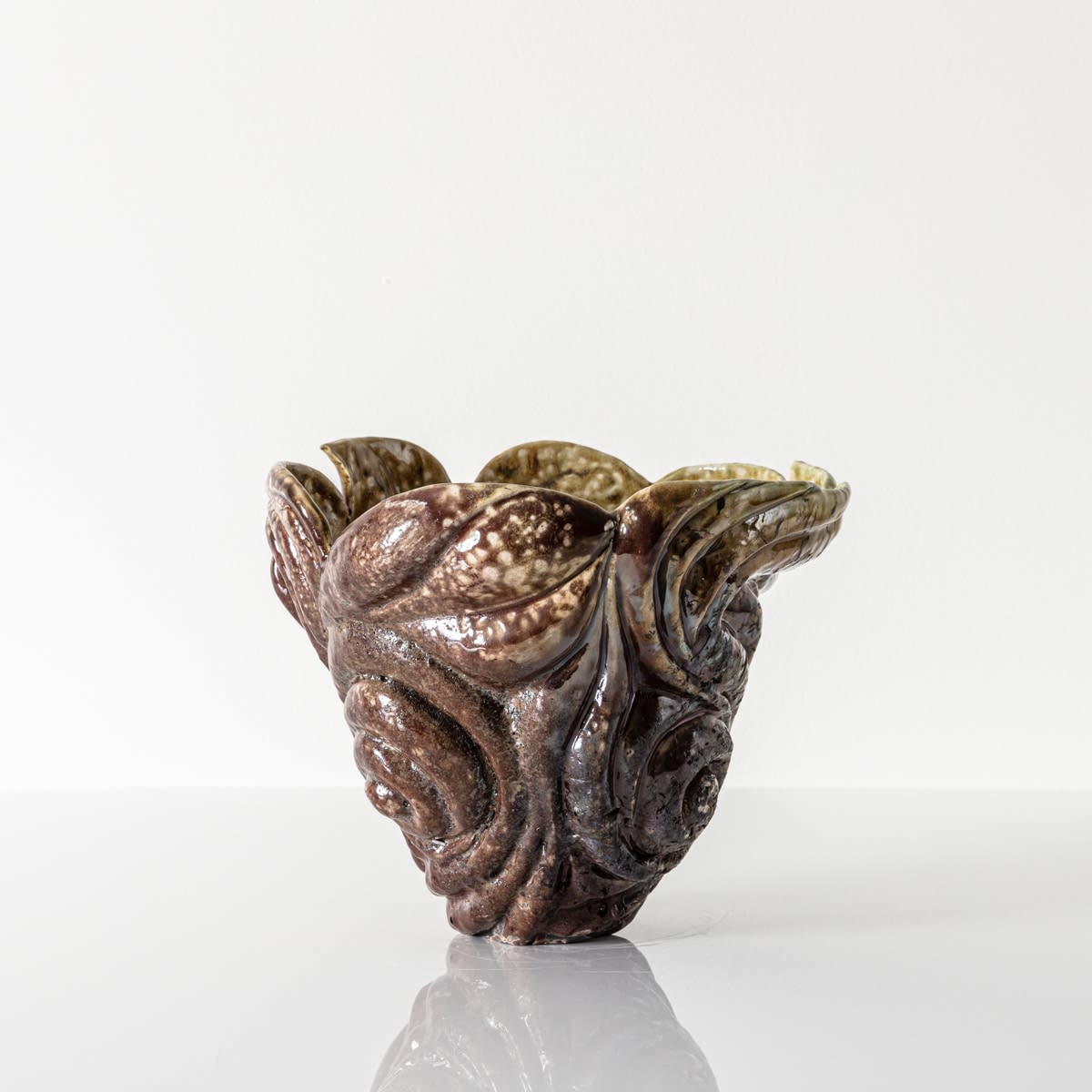 R. A. Pesce, Elemental Vessel n. 17