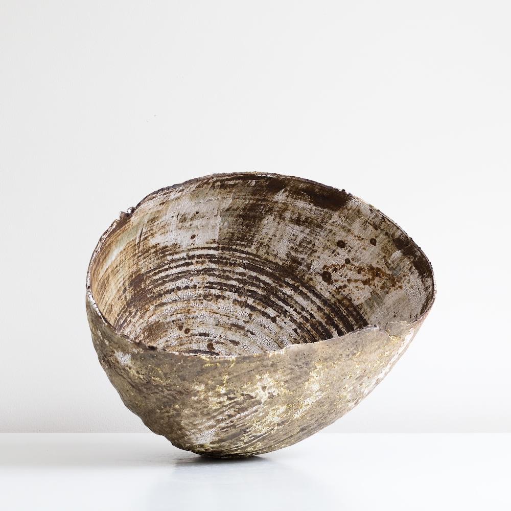 Lise Herud Braten, Dark Brown/Gold Textured Vessel