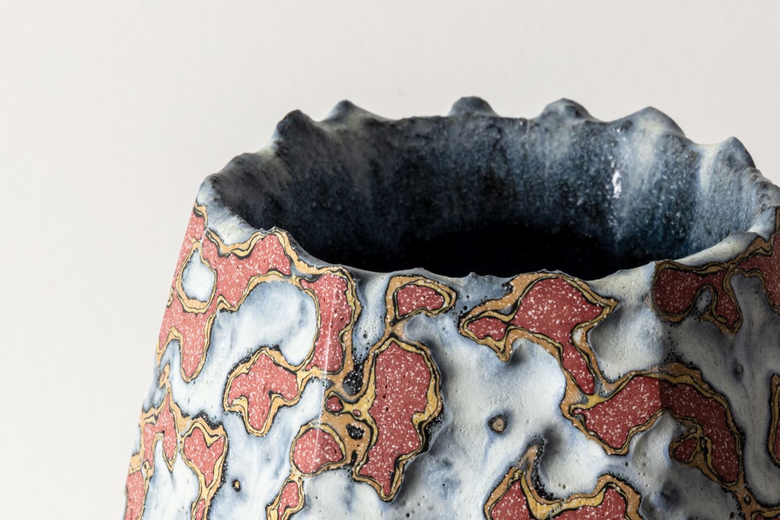 Peter Beard, Red Ground Vessel