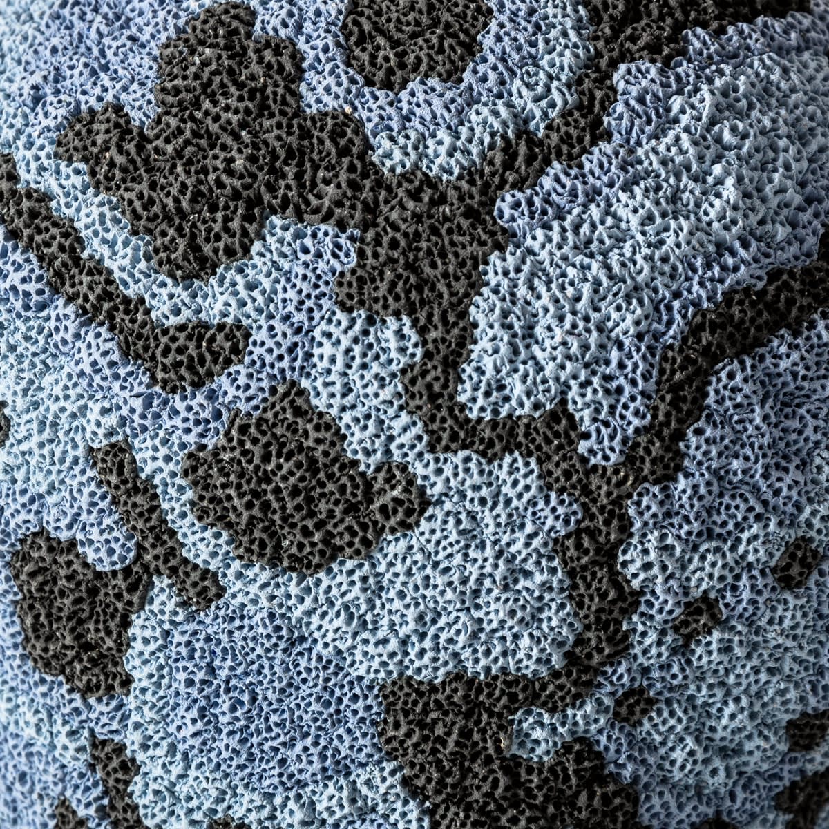 Nathalie Doyen, Blue & Grey