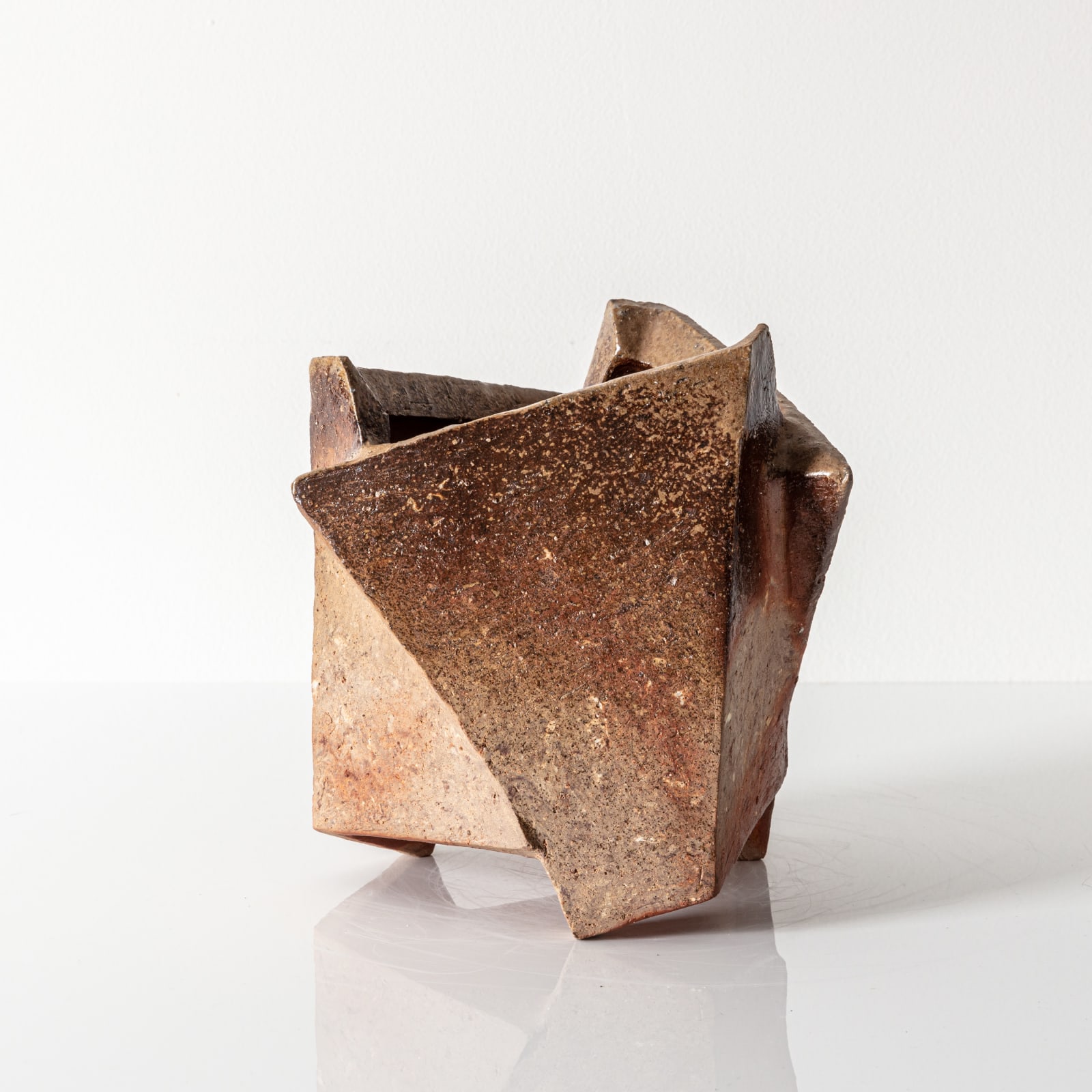 Hiroshi Toyofuku, Bizen Ware Vessel n. 10
