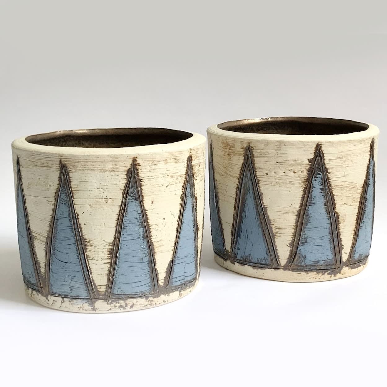 Christopher Maschinot, Blue Triangle Vessel