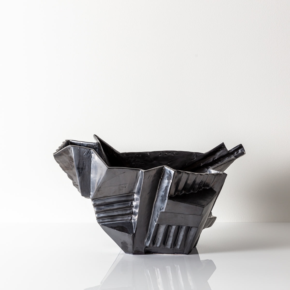 R. A. Pesce, Brutalist Vessel n. 18