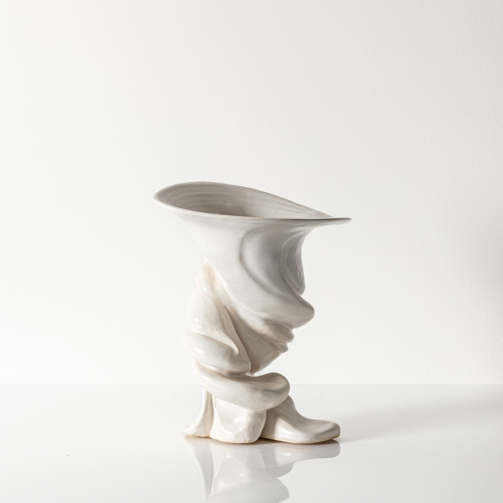 R. A. Pesce, Elemental Vessel n. 10