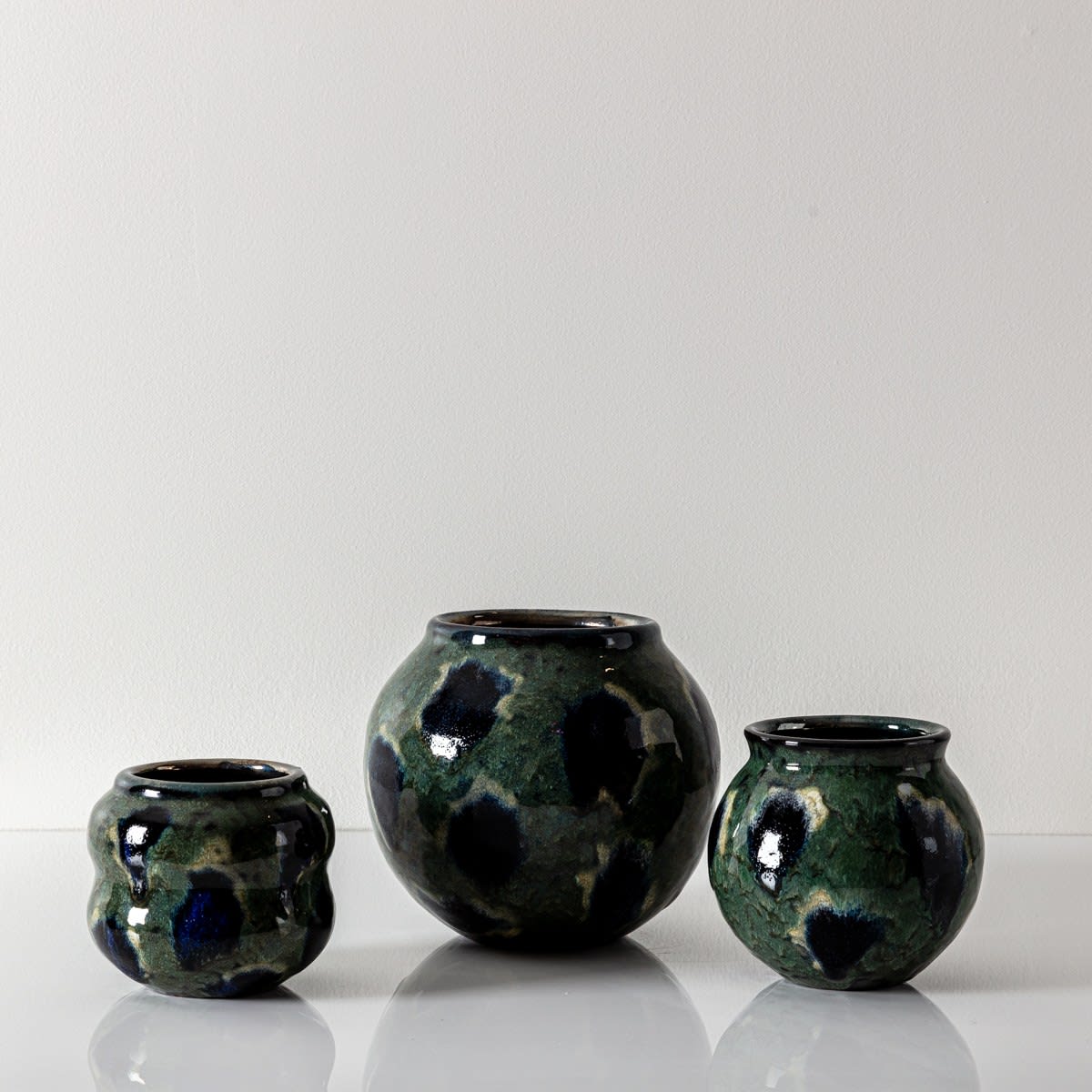 Gary Dipasquale, Pair of Green & Blue Dot Vessels