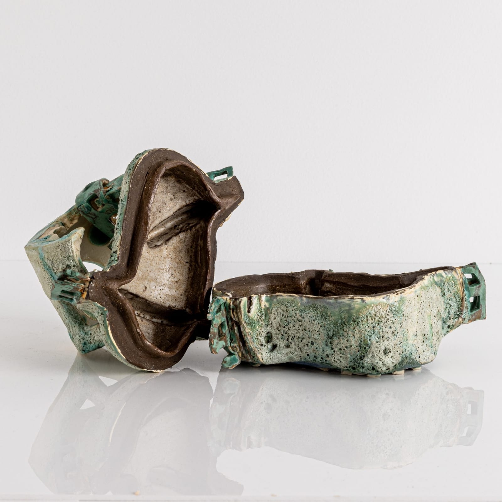 Ani Kasten, Oribital Lidded Vessel