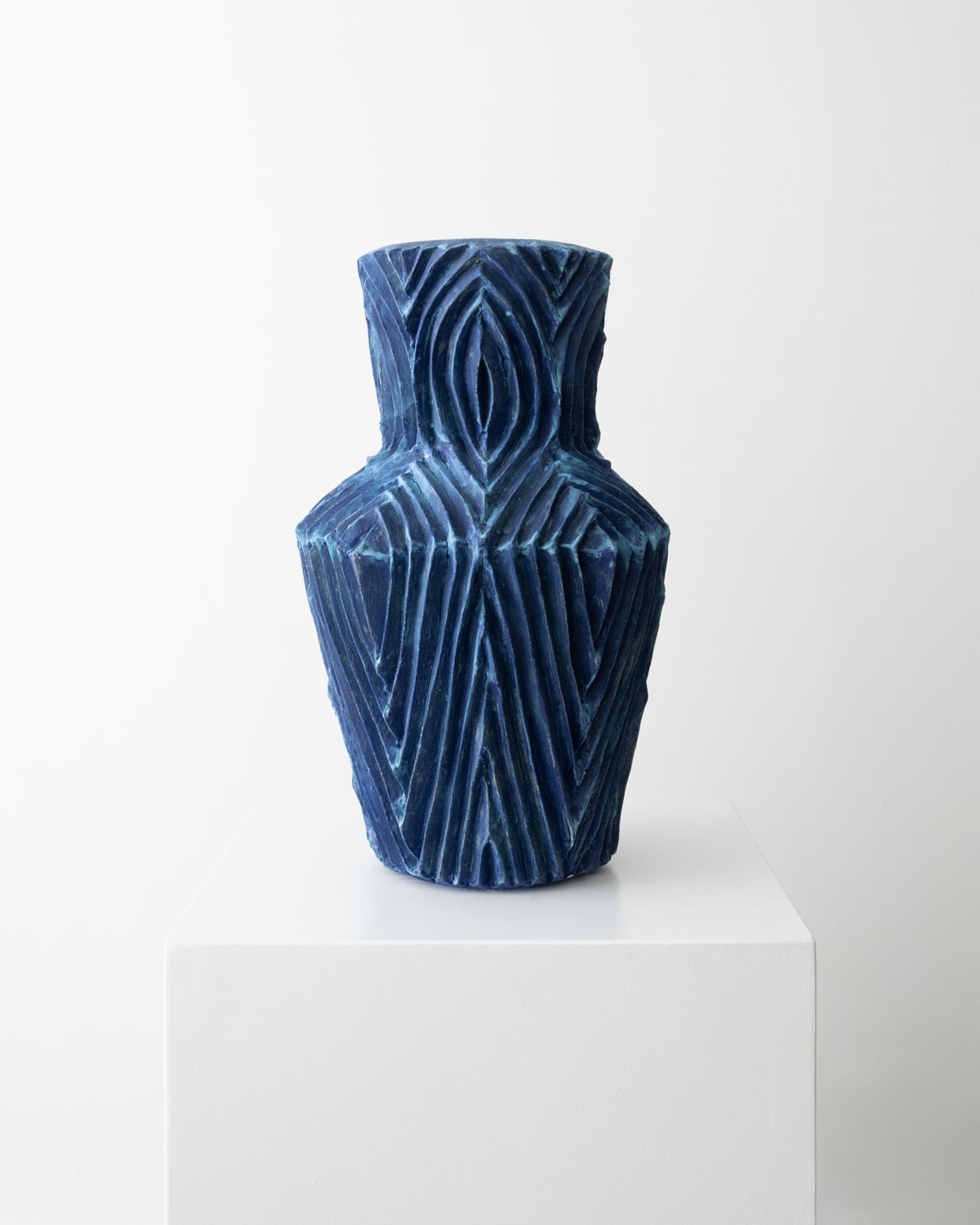Christopher Maschinot, Blue Geometric Vessel