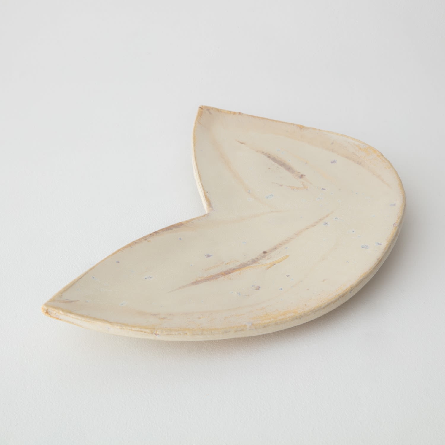 Christopher Maschinot, Asymmetrical Dish