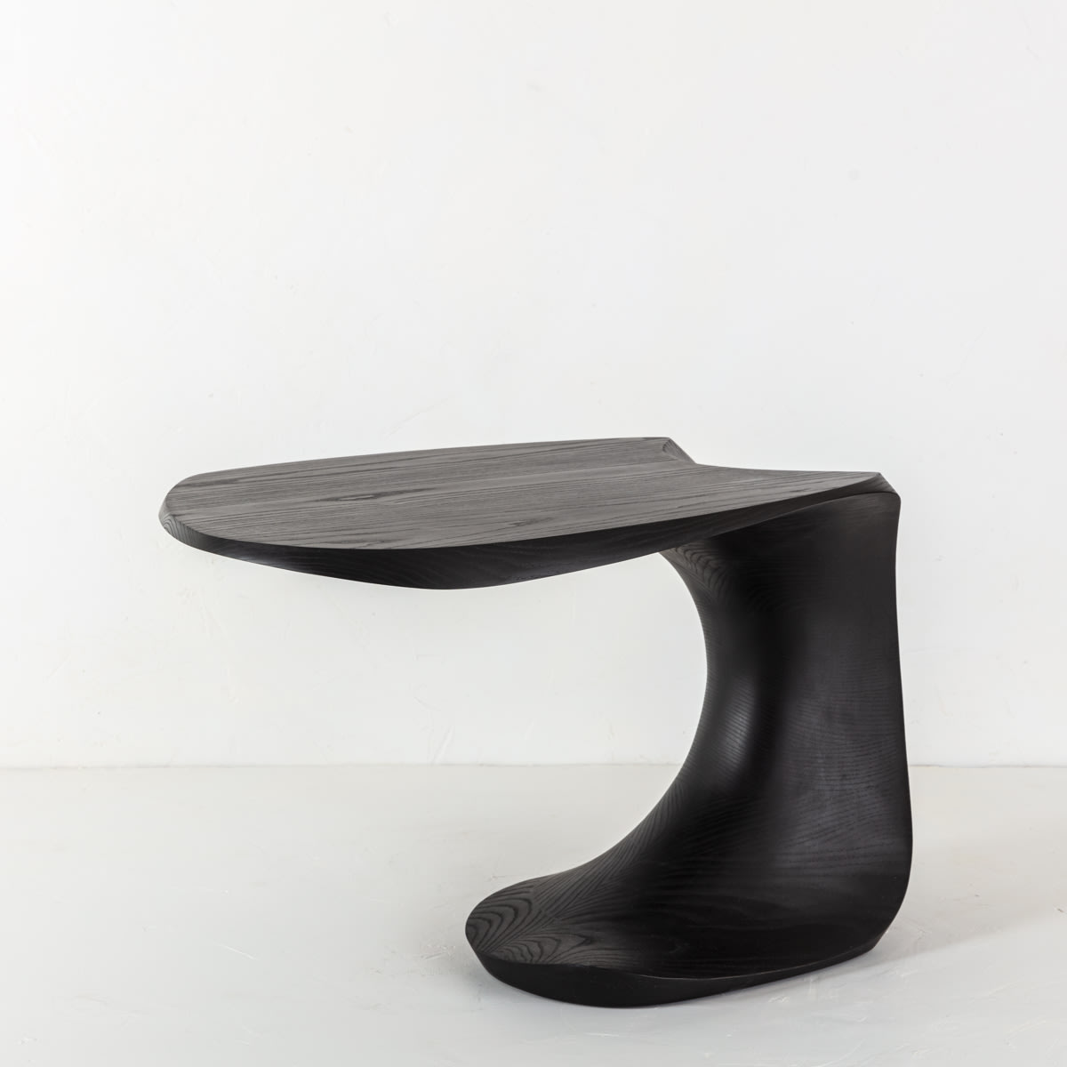 Morten Stenbaek, Columnea Side Table