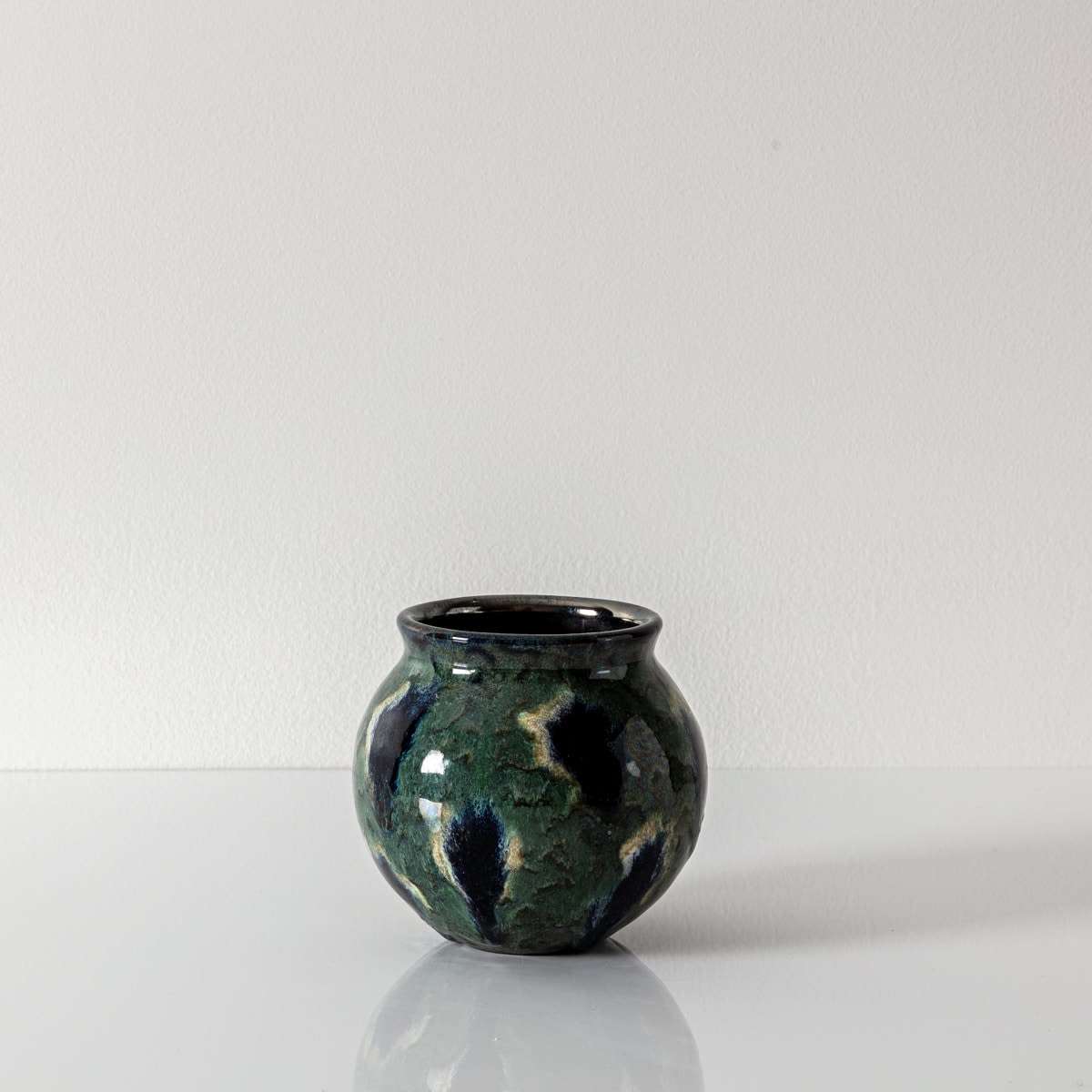 Gary Dipasquale, Pair of Green & Blue Dot Vessels